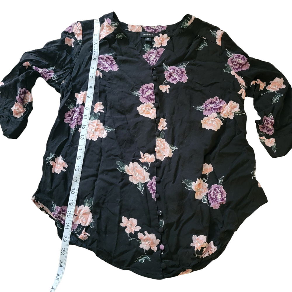 Torrid Harper Floral Bunches Challis Blouse 00/10 - Picture 7 of 8